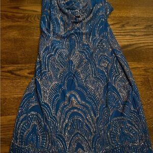 Elegant Blue Patterned Dress